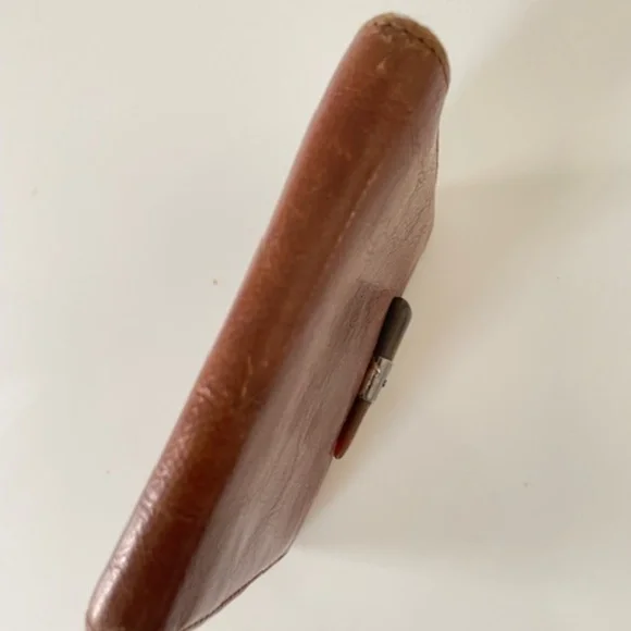 VINTAGE Yves Saint Laurent Tan Leather Wallet - Picture 10 of 10